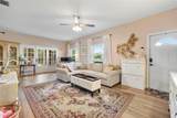 4764 Hemingway Cir - Photo 4