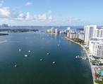 441 Collins Ave - Photo 5