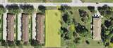 205 Rotonda Boulevard W - Photo 2