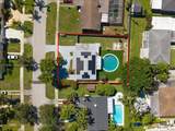 9371 Martinique Dr - Photo 36