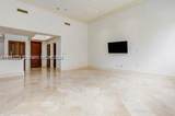 60 Edgewater Dr - Photo 2