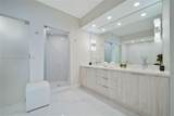300 Pointe Dr - Photo 43