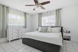 7511 Taylor St - Photo 17
