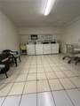 1334 Collins Ave - Photo 16