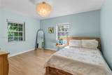 1875 Alamanda Dr - Photo 13
