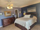 2114 Cambridge  E - Photo 19