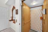 7921 Exeter Blvd E - Photo 22