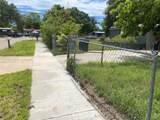 1500 11th Ct - Photo 5