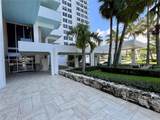 2899 Collins Ave - Photo 18