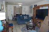 950 13th Ct - Photo 4