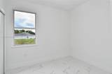 1905 Charles Ave N - Photo 14