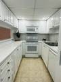 984 40th St - Photo 3