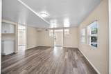 212 11th St - Photo 2
