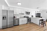 1800 Collins Ave - Photo 3