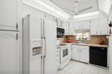 9511 Hollybrook Lake Dr - Photo 10