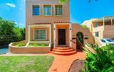 1872 9th St - Photo 1