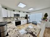 934 27th Ave - Photo 11