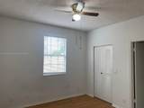 1384 Veracruz Ln - Photo 19