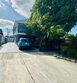 634 30th St - Photo 4