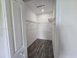 1147 Jean St E - Photo 14