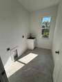 193 Castle Ave - Photo 18