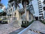 1060 Brickell Av - Photo 2