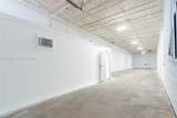 726 28th St - Photo 2