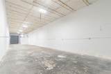 726 28th St - Photo 4