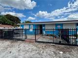 3121 103rd St - Photo 1