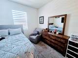 10918 33rd Way - Photo 16