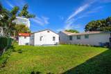 2620 9th St - Photo 23