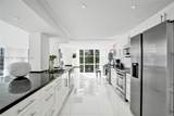 1000 Parkview Dr - Photo 15