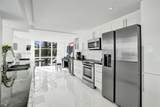 1000 Parkview Dr - Photo 2