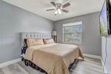 6089 Savannah Way - Photo 32