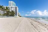 3001 Ocean Dr - Photo 18