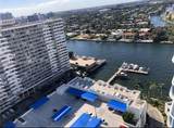 1945 Ocean Dr - Photo 10