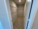 1025 5th St - Photo 14