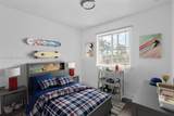 2956 44 ST - Photo 2