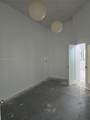 5800 University Dr - Photo 24