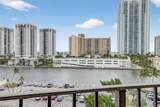 1000 Parkview Dr - Photo 1