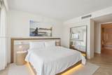 2201 Collins Ave - Photo 13