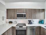 601 36th St - Photo 2