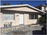 1118-1120 2nd Ave - Photo 1