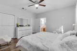 3176 NE 4 Street - Photo 23