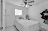 174 40th St - Photo 2