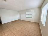 1491 20th St - Photo 3