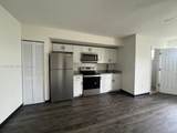 467 8th St - Photo 3