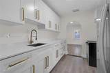 3121 60th St - Photo 2