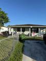 208 7th St - Photo 1