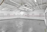1900 32nd St - Photo 4